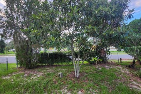 House in Gainesville, Florida 2 bedrooms, 75.81 sq.m. № 2220772 - photo 16