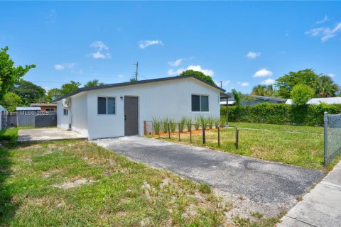 Villa ou maison à vendre à Lauderhill, Floride: 3 chambres, 77.67 m2 № 1850374 - photo 25