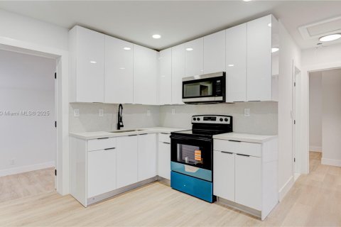 Villa ou maison à vendre à Lauderhill, Floride: 3 chambres, 77.67 m2 № 1850374 - photo 9