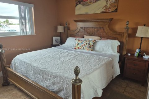 Copropriété à louer à Fort Lauderdale, Floride: 2 chambres, 87.33 m2 № 1981974 - photo 11