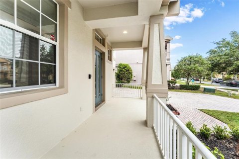 House in Orlando, Florida 4 bedrooms, 263.19 sq.m. № 1548123 - photo 10