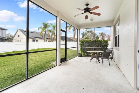 House in Orlando, Florida 4 bedrooms, 263.19 sq.m. № 1548123 - photo 6