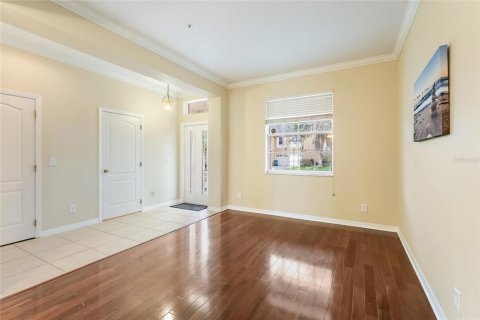 House in Orlando, Florida 4 bedrooms, 263.19 sq.m. № 1548123 - photo 14