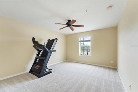 House in Orlando, Florida 4 bedrooms, 263.19 sq.m. № 1548123 - photo 2