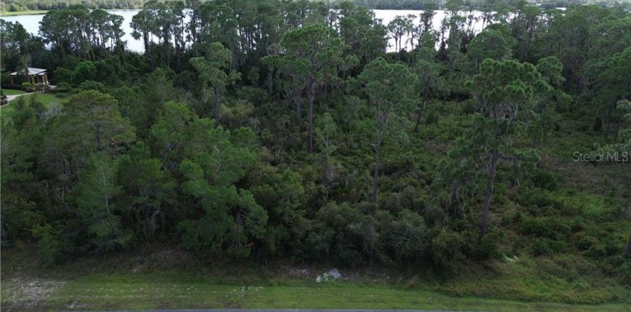 Land in Sebring, Florida № 1444989