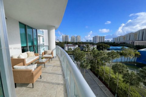 Copropriété à vendre à Aventura, Floride: 2 chambres, 146.6 m2 № 2044180 - photo 9