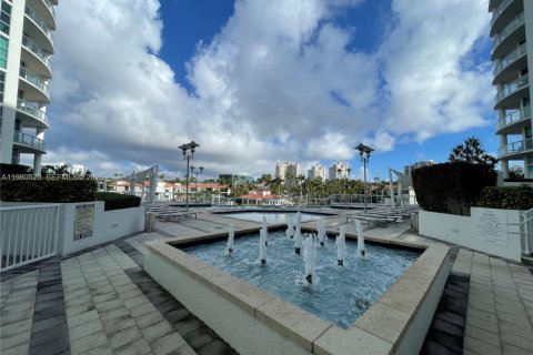 Copropriété à vendre à Aventura, Floride: 2 chambres, 146.6 m2 № 2044180 - photo 17