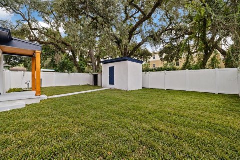 Villa ou maison à vendre à Tampa, Floride: 2 chambres, 93.46 m2 № 2414059 - photo 30