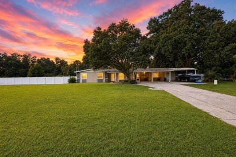 Villa ou maison à Plant City, Floride 5 chambres, 188.78 m2 № 2338918