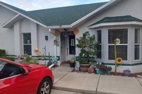House in Kissimmee, Florida 3 bedrooms, 106.65 sq.m. № 2232296