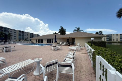 Condominio en alquiler en Dania Beach, Florida, 2 dormitorios, 110.55 m2 № 2339955 - foto 5