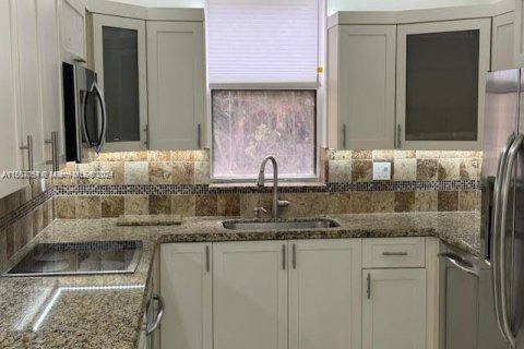 Condominio en alquiler en Aventura, Florida, 3 dormitorios, 120.12 m2 № 1936986 - foto 6