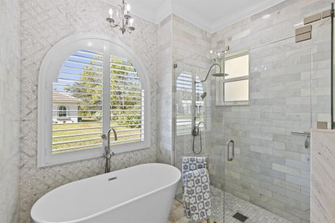 Casa en venta en Port St. Lucie, Florida, 5 dormitorios, 474.45 m2 № 2087259 - foto 9