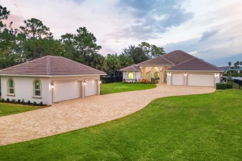Casa en Port St. Lucie, Florida 5 dormitorios, 474.45 m2 № 2087259