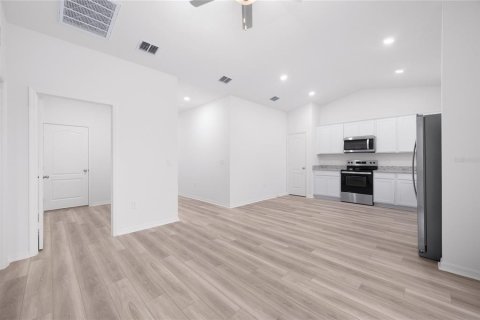 Villa ou maison à vendre à Babson Park, Floride: 3 chambres, 112.04 m2 № 2405790 - photo 4