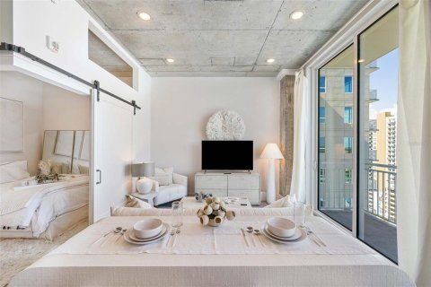 Apartamento en alquiler en Tampa, Florida, 1 dormitorio, 58.53 m2 № 1760147 - foto 19