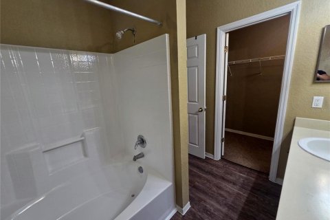 Condo in Altamonte Springs, Florida, 3 bedrooms  № 2237691 - photo 6