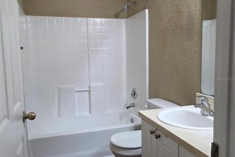 Condo in Altamonte Springs, Florida, 3 bedrooms  № 2237691 - photo 11