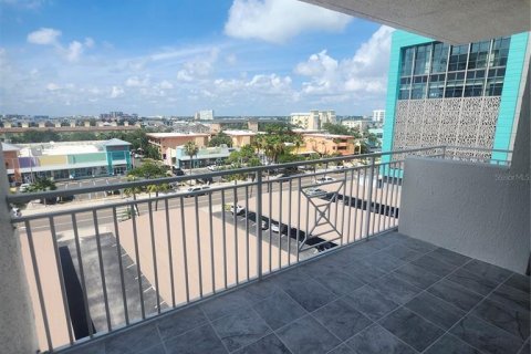 Copropriété à louer à Clearwater, Floride: 1 chambre, 103.21 m2 № 2094668 - photo 6