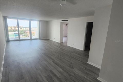 Copropriété à louer à Clearwater, Floride: 1 chambre, 103.21 m2 № 2094668 - photo 11