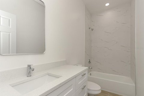 Villa ou maison à vendre à Sanford, Floride: 3 chambres, 134.43 m2 № 2284455 - photo 2