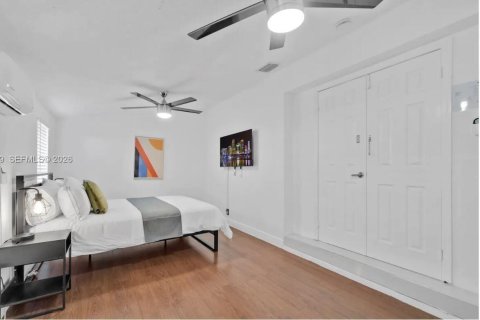 Купить виллу или дом в Форт-Лодердейл, Флорида 5 спален, 196.77м2, № 2051971 - фото 9