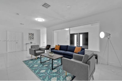 Купить виллу или дом в Форт-Лодердейл, Флорида 5 спален, 196.77м2, № 2051971 - фото 8