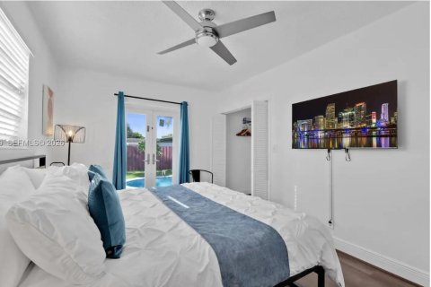 Купить виллу или дом в Форт-Лодердейл, Флорида 5 спален, 196.77м2, № 2051971 - фото 7