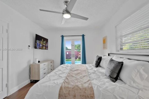 Купить виллу или дом в Форт-Лодердейл, Флорида 5 спален, 196.77м2, № 2051971 - фото 11