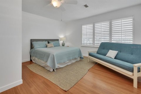 Casa en venta en New Smyrna Beach, Florida, 3 dormitorios, 222.97 m2 № 2151453 - foto 20