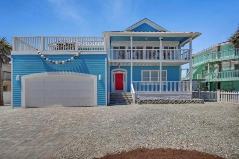 Casa en New Smyrna Beach, Florida 3 dormitorios, 222.97 m2 № 2151453
