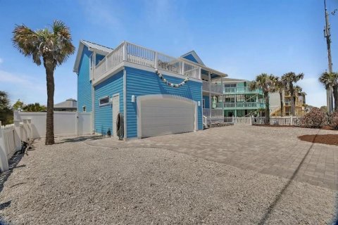 Casa en venta en New Smyrna Beach, Florida, 3 dormitorios, 222.97 m2 № 2151453 - foto 3