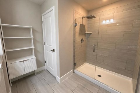 Touwnhouse à vendre à Orlando, Floride: 3 chambres, 150.5 m2 № 2436724 - photo 13