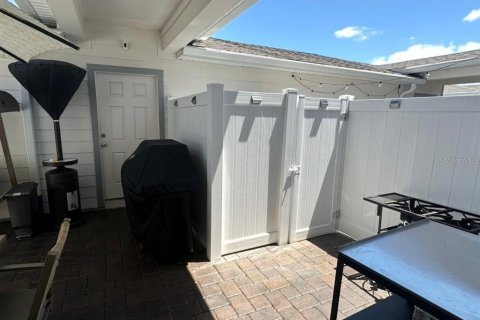 Touwnhouse à vendre à Orlando, Floride: 3 chambres, 150.5 m2 № 2436724 - photo 18