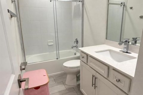 Touwnhouse à vendre à Orlando, Floride: 3 chambres, 150.5 m2 № 2436724 - photo 19