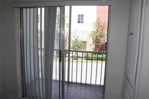 Condo in Altamonte Springs, Florida, 2 bedrooms  № 2148297 - photo 23