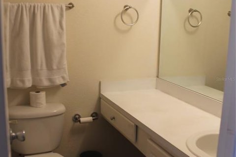 Condo in Altamonte Springs, Florida, 2 bedrooms  № 2148297 - photo 22