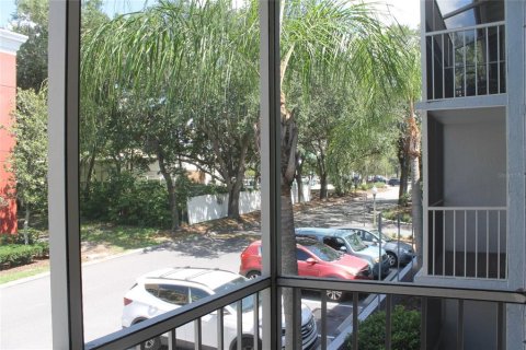 Condo in Altamonte Springs, Florida, 2 bedrooms  № 2148297 - photo 24