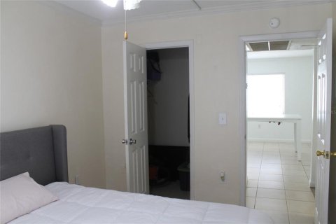 Condo in Altamonte Springs, Florida, 2 bedrooms  № 2148297 - photo 16
