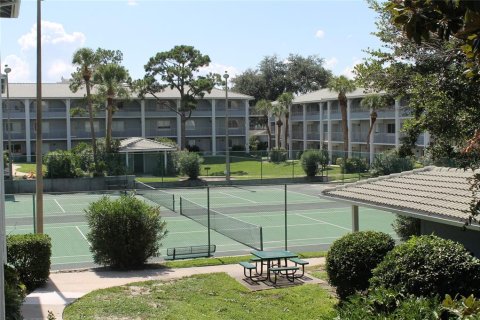 Condo in Altamonte Springs, Florida, 2 bedrooms  № 2148297 - photo 28