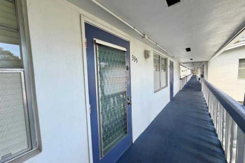 Condo in Deerfield Beach, Florida, 1 bedroom  № 2077516 - photo 18