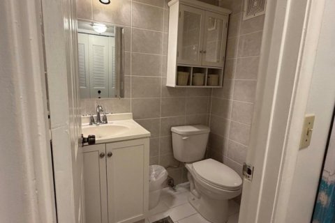 Condo in Deerfield Beach, Florida, 1 bedroom  № 2077516 - photo 8