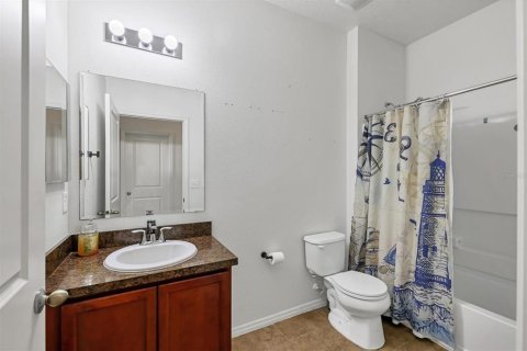 House in Bradenton, Florida 4 bedrooms, 197.6 sq.m. № 1537678 - photo 11