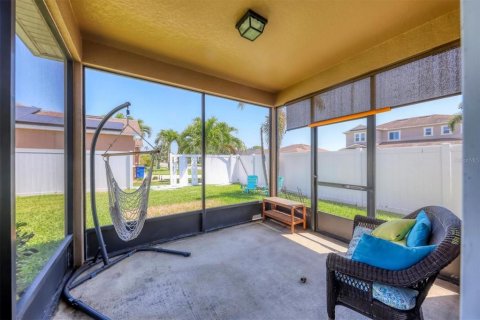 House in Bradenton, Florida 4 bedrooms, 197.6 sq.m. № 1537678 - photo 15