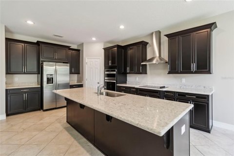 House in Ocoee, Florida 4 bedrooms, 232.44 sq.m. № 1807204 - photo 9