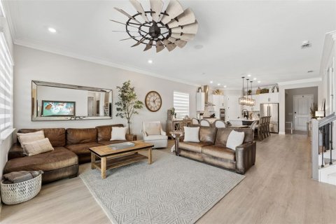 Купить виллу или дом в Монверде, Флорида 11 комнат, 318.93м2, № 2223117 - фото 9