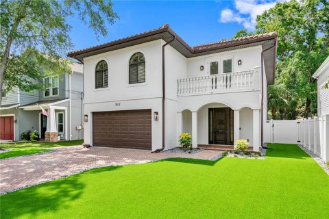 Villa ou maison à Tampa, Floride 4 chambres, 316.8 m2 № 2110952