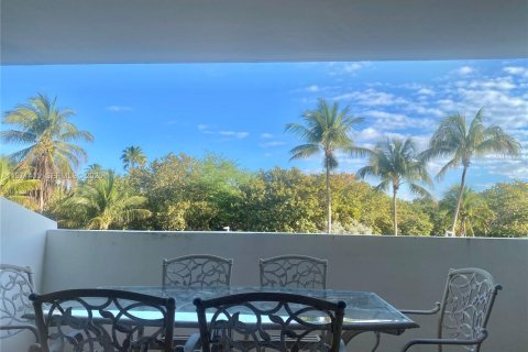 Condo à Key Biscayne, Floride, 2 chambres  № 2080505