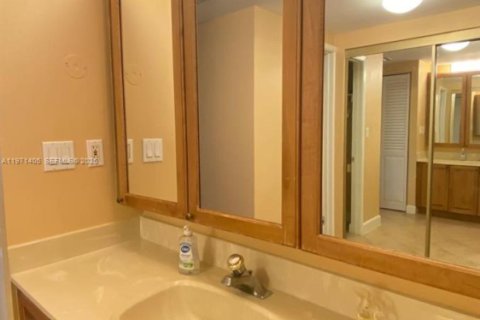 Copropriété à louer à Key Biscayne, Floride: 2 chambres, 117.06 m2 № 2080505 - photo 10