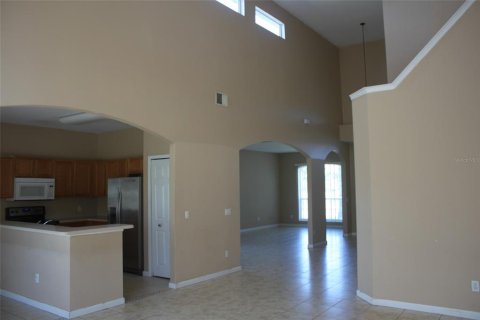 Villa ou maison à louer à Kissimmee, Floride: 4 chambres, 234.86 m2 № 1608728 - photo 18